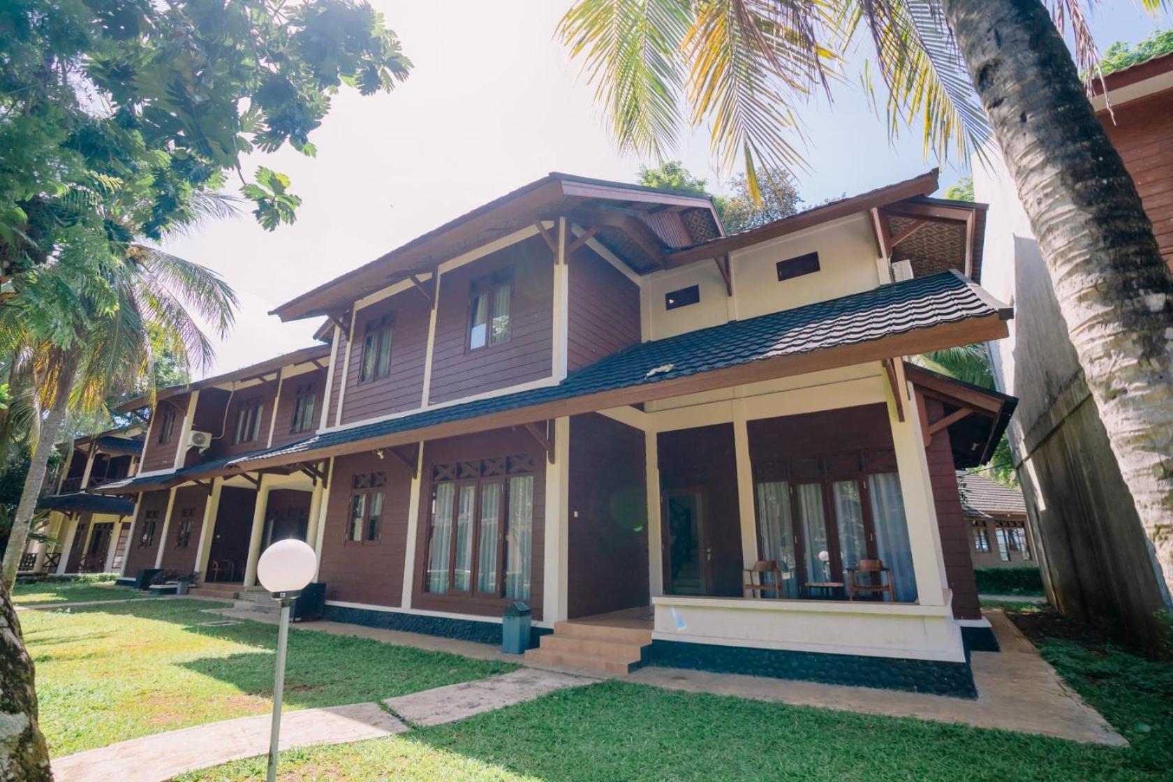 Mutiara Carita Cottages Exterior foto