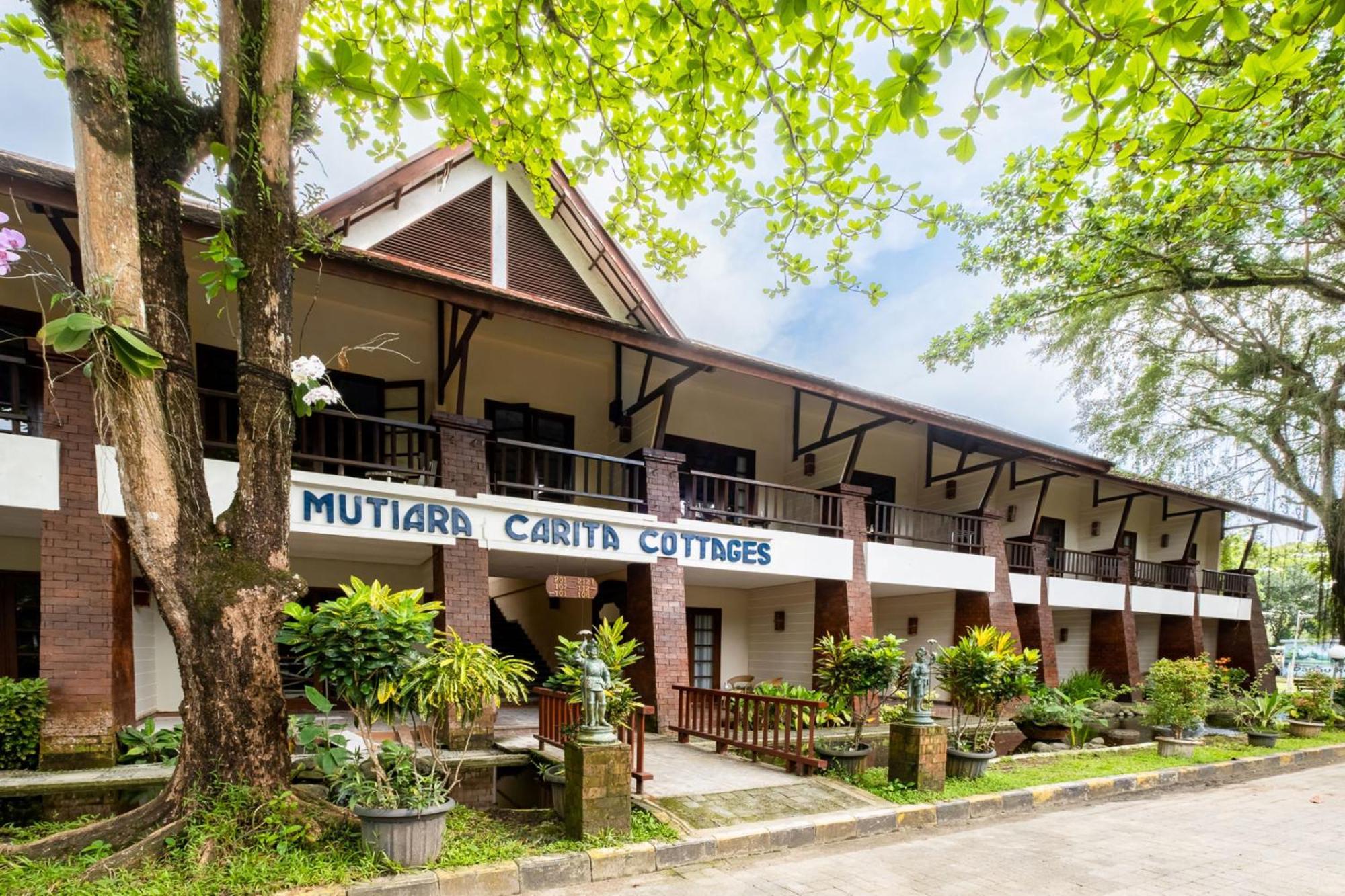 Mutiara Carita Cottages Exterior foto